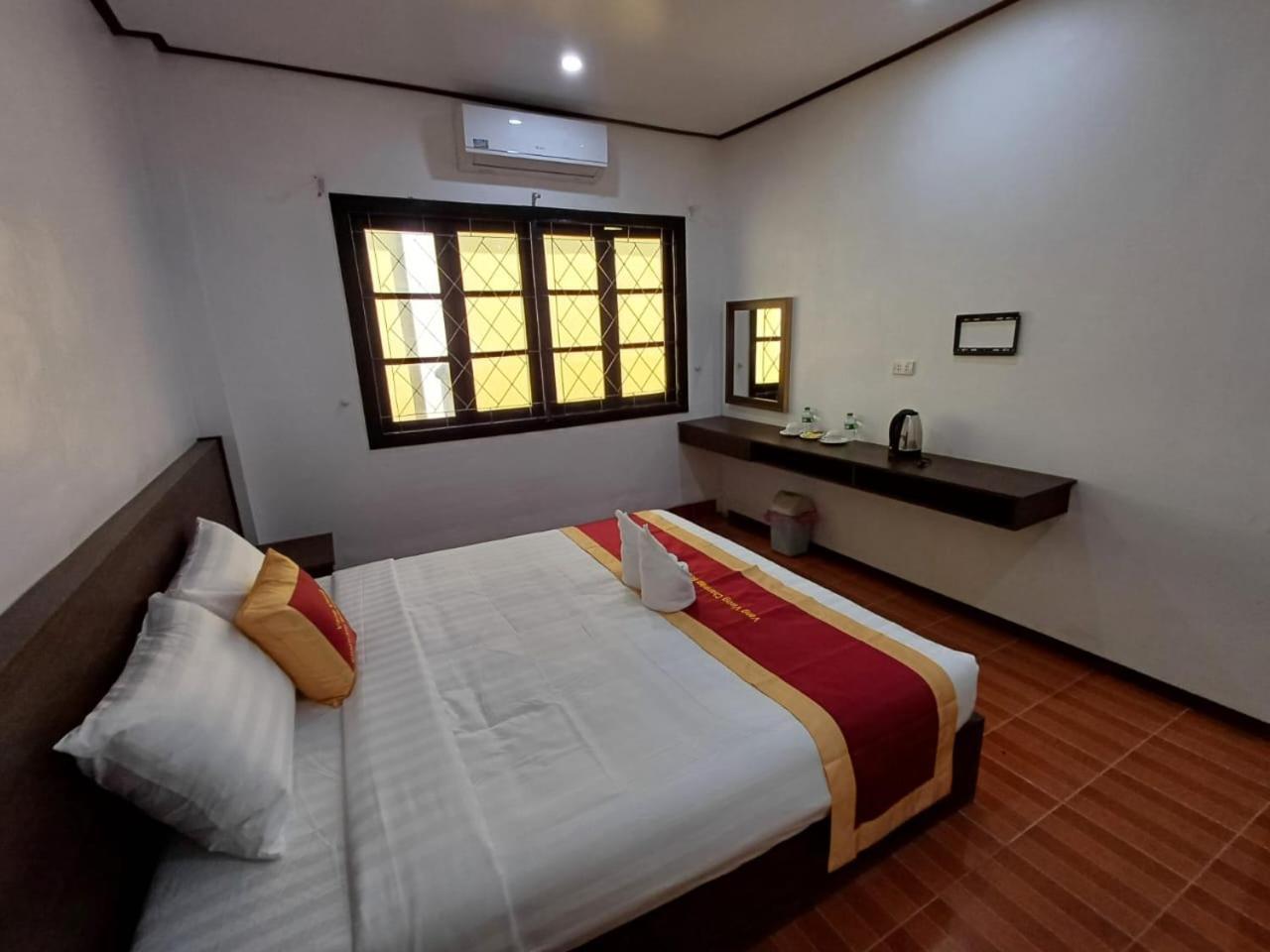 Vangvieng Charming Boutique Hotel Vang Vieng Luaran gambar